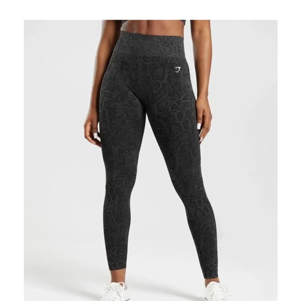 NWOT Gymshark High Waist Adapt Animal Seamless Leggings size XS